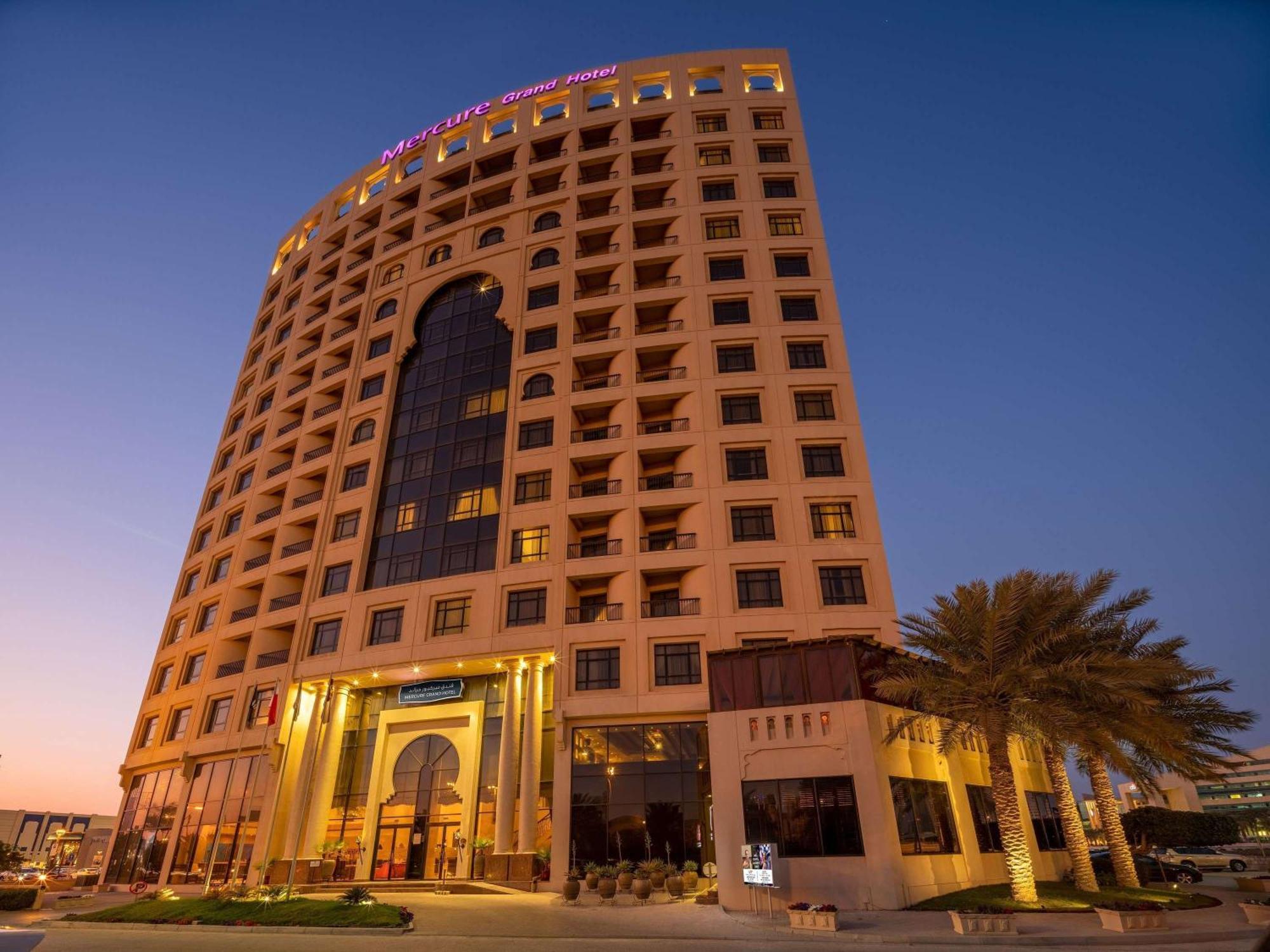 Mercure Grand Hotel Seef - All Suites Manama Exterior foto